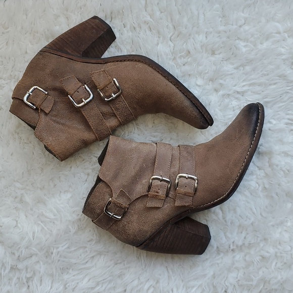 Dolce Vita Colten buckle boot booties - Picture 4 of 9